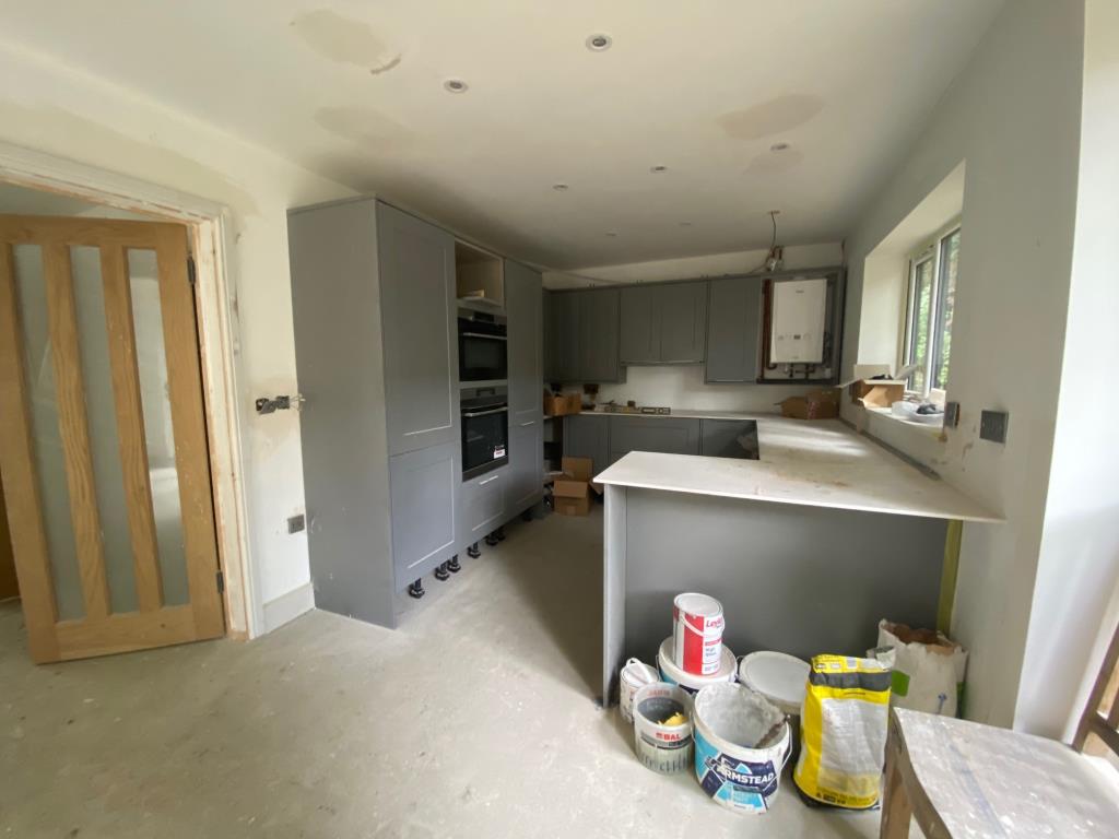 Lot: 137 - DETACHED HOUSE FOR COMPLETION -